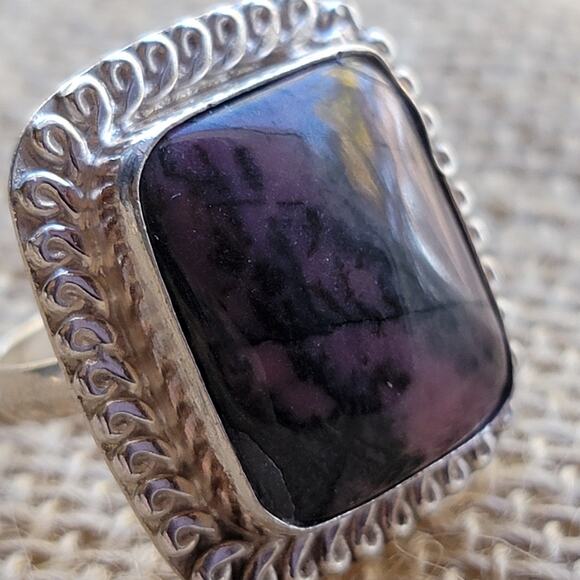Handcrafted Sterling Silver Charoite Ring, Size 8 Natural Purple Stone - Picture 2 of 11